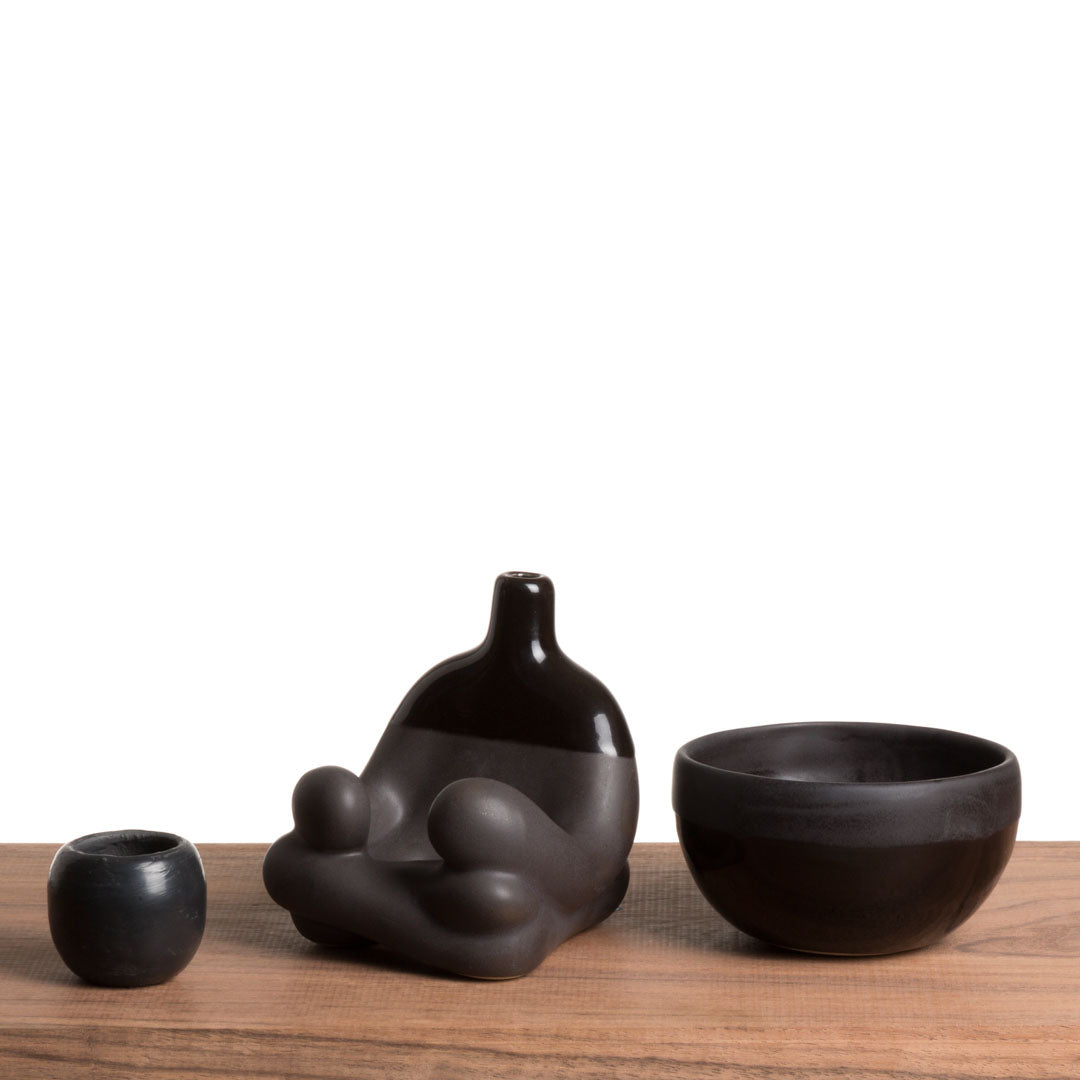 Maceta Robert Zen Jr - Negro Brillante/Mate